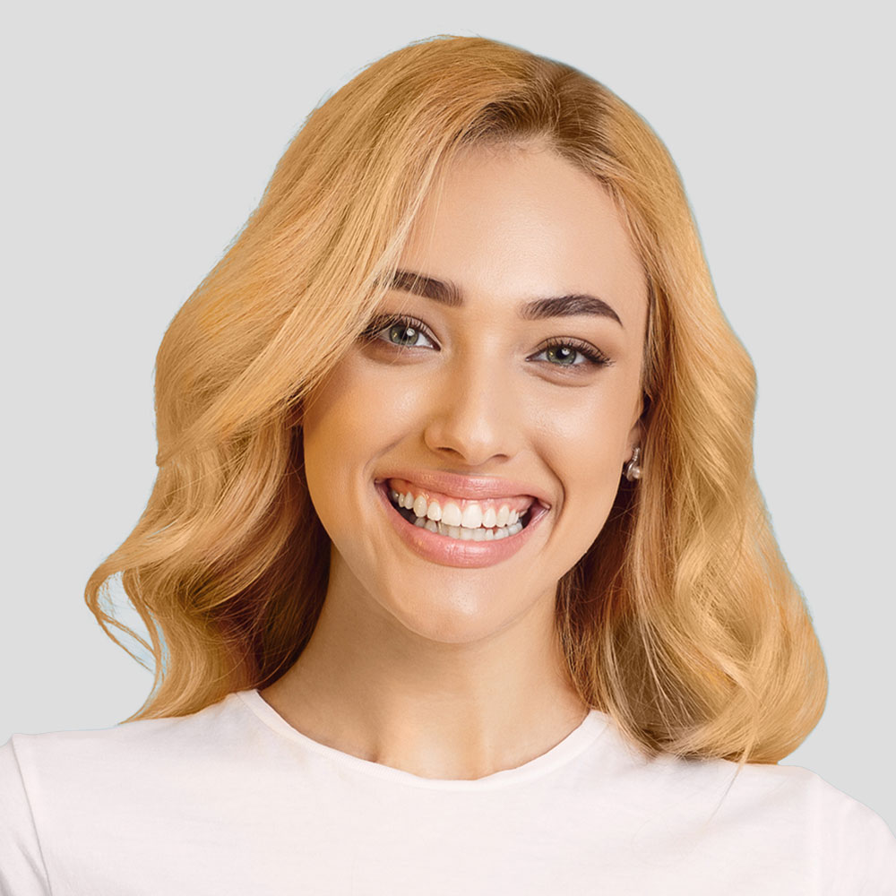 سارا احمدی